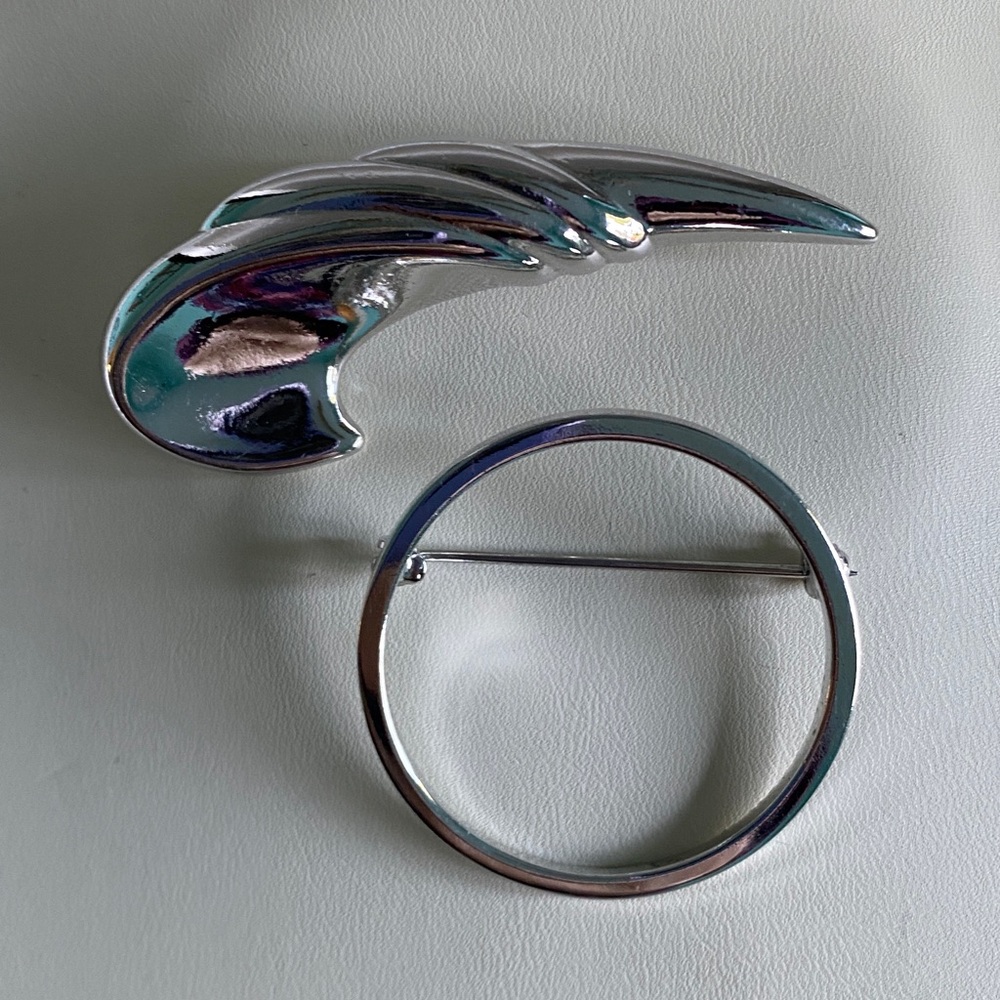 2 Silver-tone Vintage Brooches